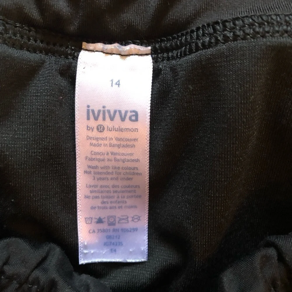 Ivivva black shorts